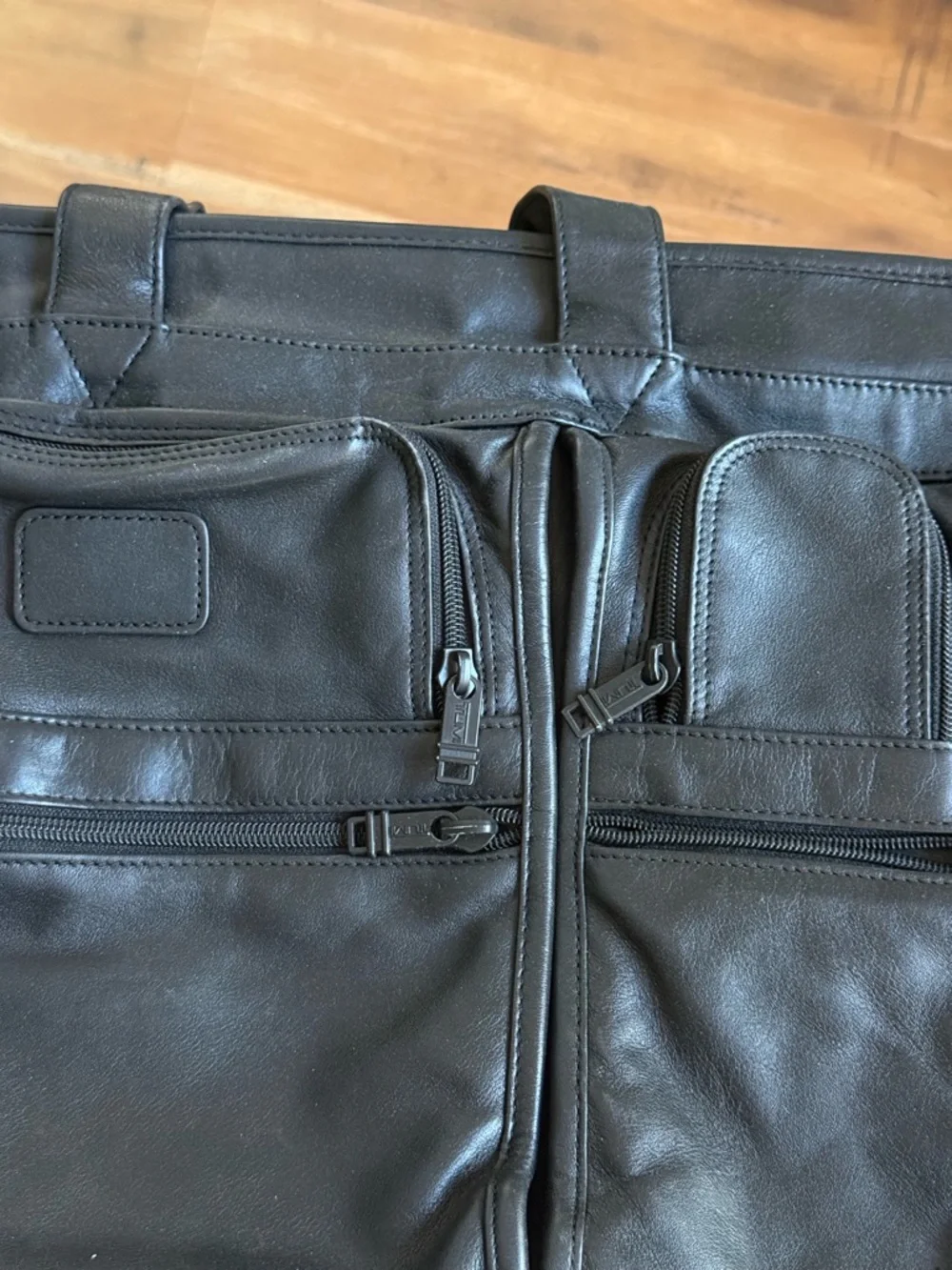 Tumi Large Black Leather Briefcase Travel Bag - Classic Men’s Work Bag